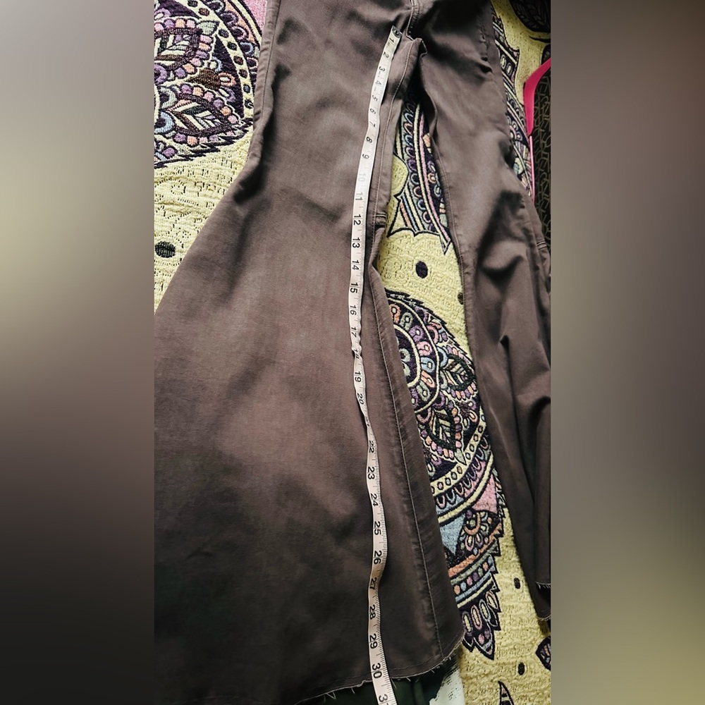 Free People High-Waist Chocolate Brown Flare Jeans with out tags, used one time - Picture 13 of 13
